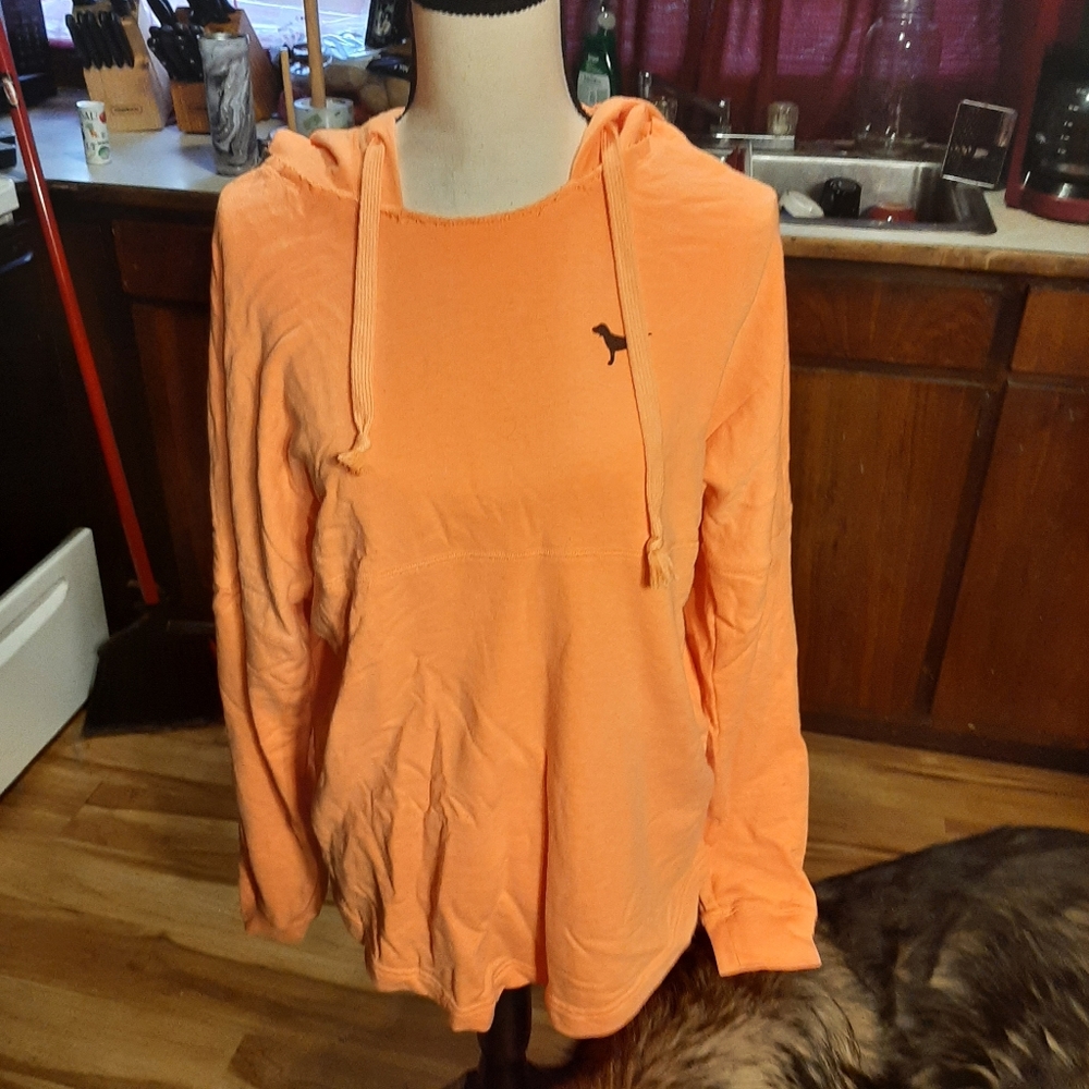5/2021 vs pink pullover hoodie
